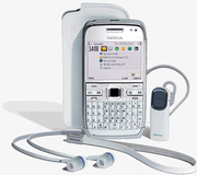 Продам телефон Nokia E 72